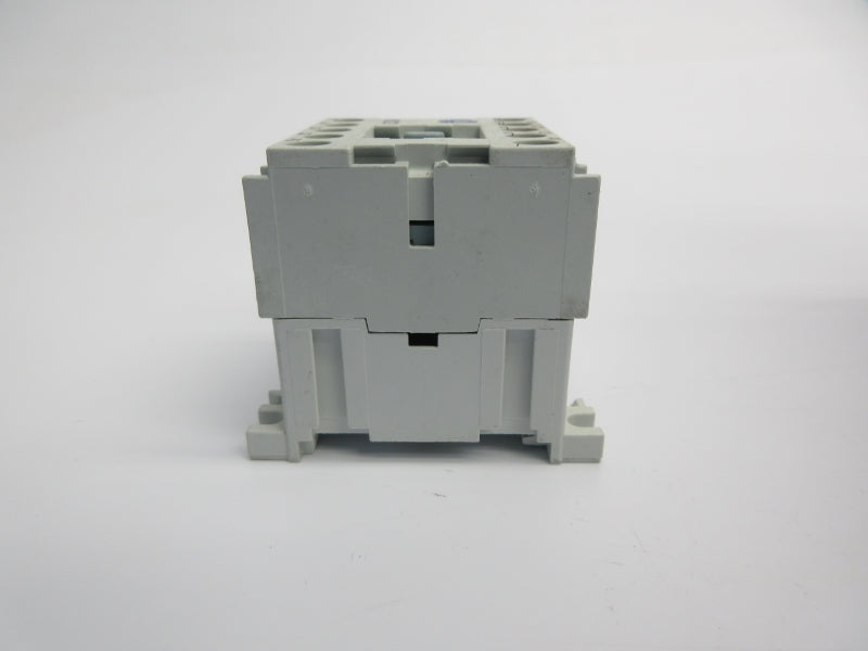 ALLEN BRADLEY 700DC-M220Z24 SER. A 24VDC NSNP