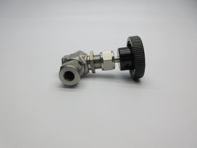 SWAGELOK SS-1RS4 5000PSI NSNP