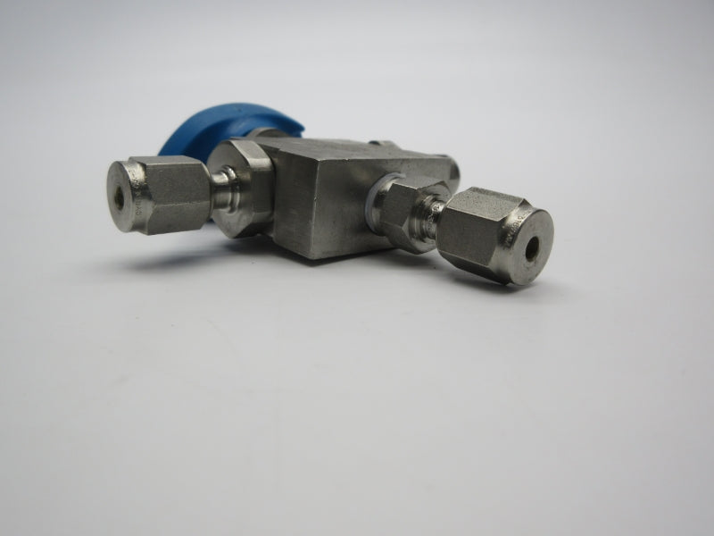 HOKE 7177G3Y/MM 2000PSI NSNP
