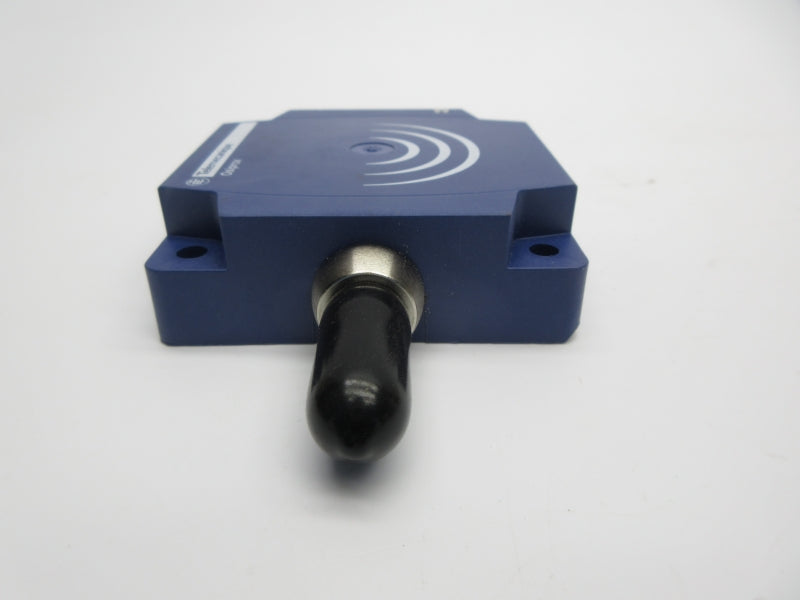 TELEMECANIQUE XS8D1A1PAM12 12-24V NSNP