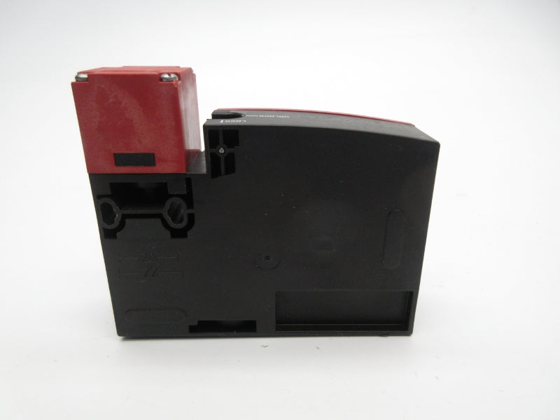 TELEMECANIQUE XCS-TE5341 240V 1.5A NSNP