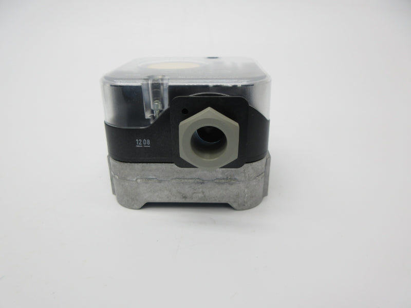 DUNGS GW10A4 250VAC 10A NSNP