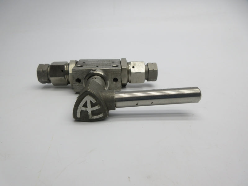 AUTOCLAVE ENGINEERS 2B4S20H6 20,000PSI NSNP