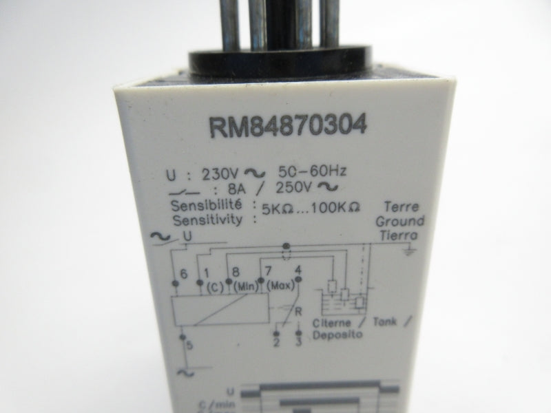 SCHNEIDER ELECTRIC RM84870304 230V 8A UNMP