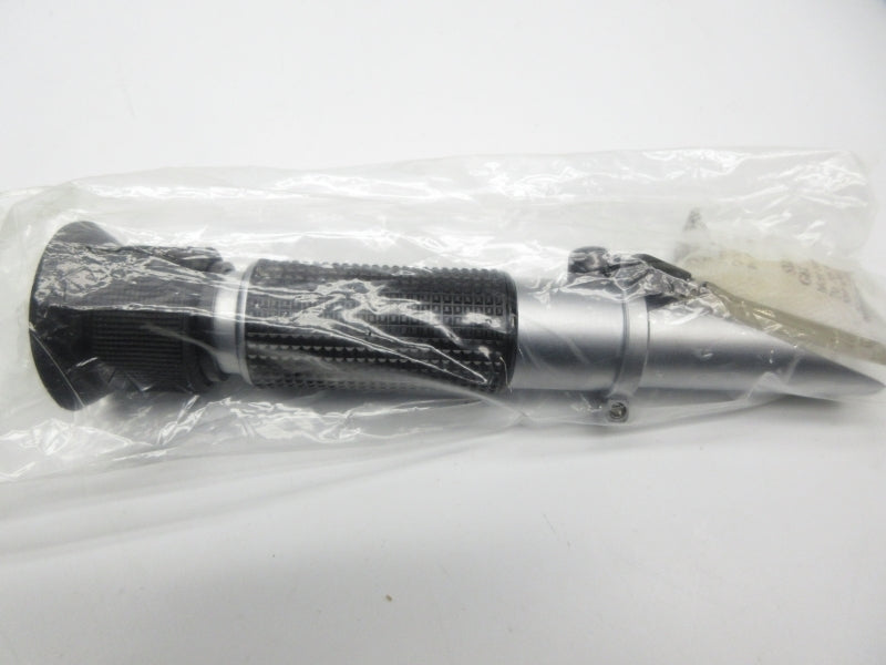 PORTABLE REFRACTOMETER 09413378 NSMP