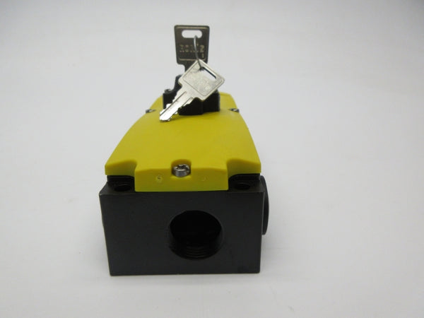 SIEMENS 3SE5 312-0SE11 230V 1.5A NSNP