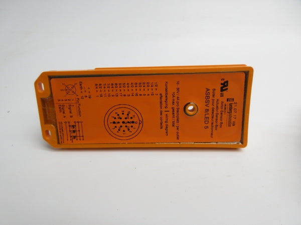 LUMBERG AUTOMATION ASBSV 8/LED 5 10-30V 4A NSNP