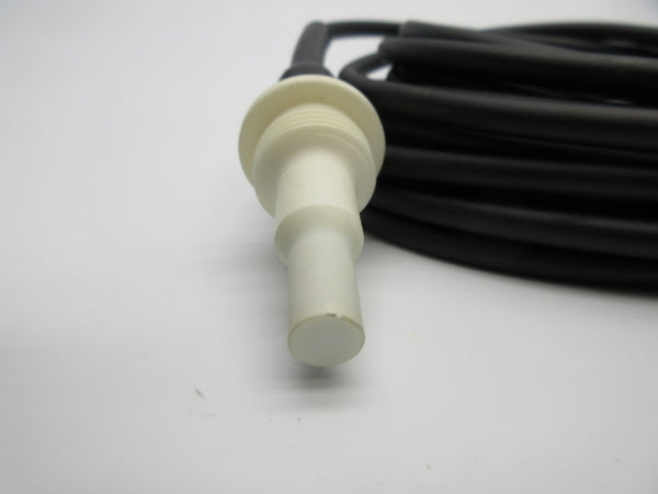 IFM EFECTOR 45128 (AS PICTURED) NSNP