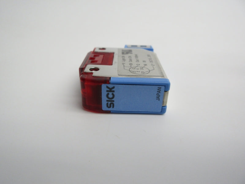 SICK WL170-P430 6 010 190 10-30VDC NSNP