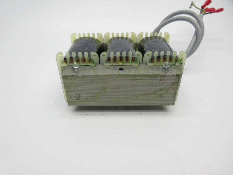 JUNG 239 262 1458 2050 460V 2.60A NSNP