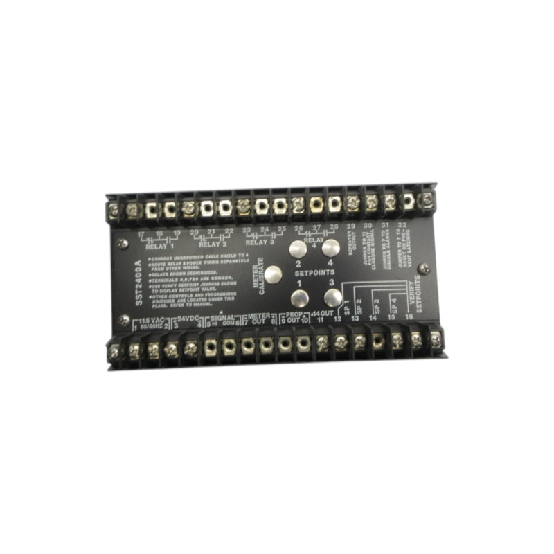 DYNALCO SST2400A-8 120VAC 0.3A NSNP