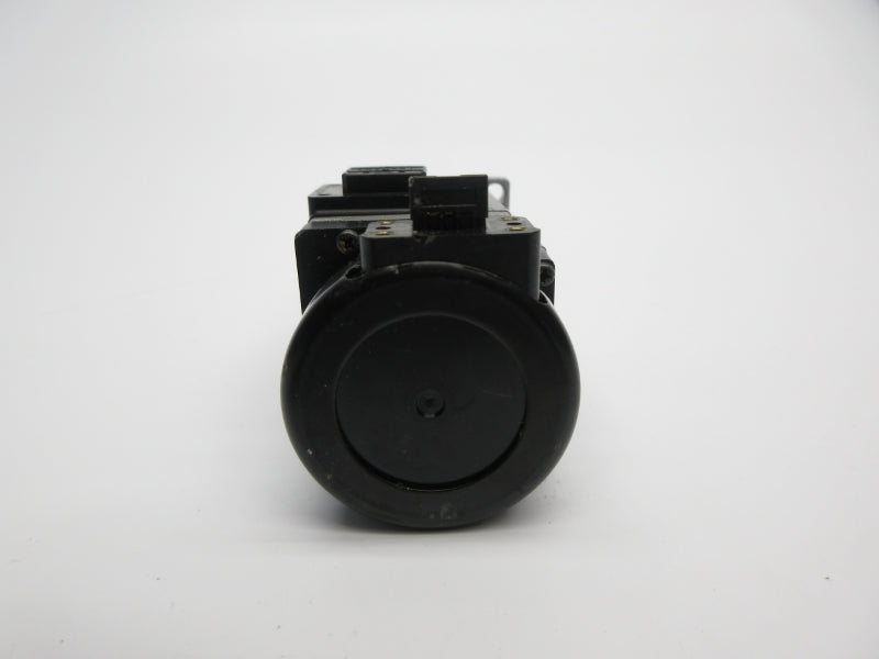 OMRON R88M-1M10030T-S2 200VAC 0.84A NSNP