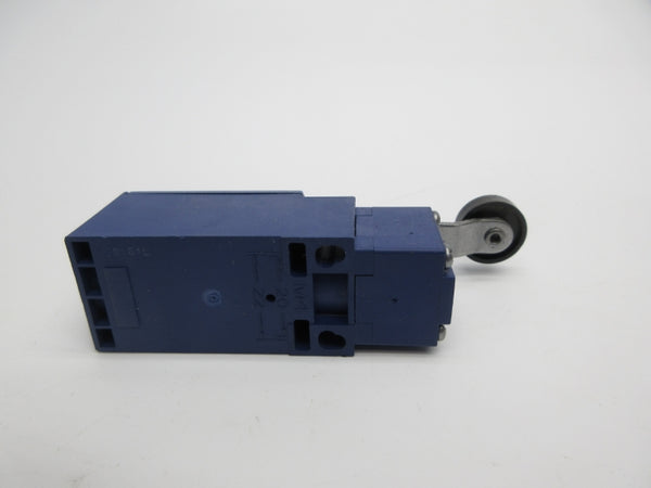 TELEMECANIQUE XCKN2918G11 240V 3A NSNP