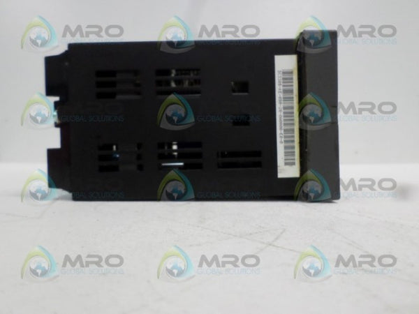 HONEYWELL UDC3300 DC330B-KE-0B0-20-0A0000-E0-0 TEMPERATURE CONTROLLER UNMP