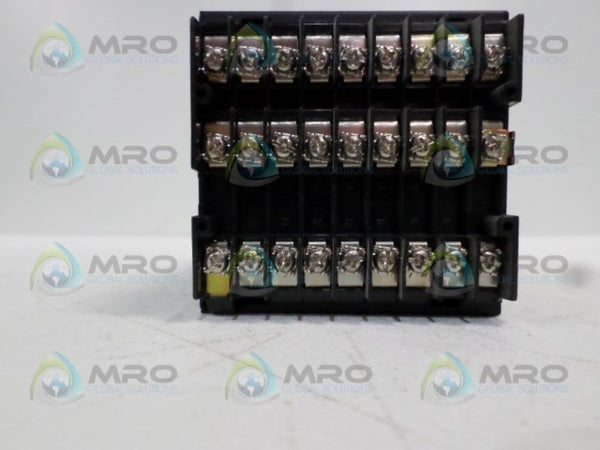 HONEYWELL UDC3300 DC330B-KE-0B0-20-0A0000-E0-0 TEMPERATURE CONTROLLER UNMP