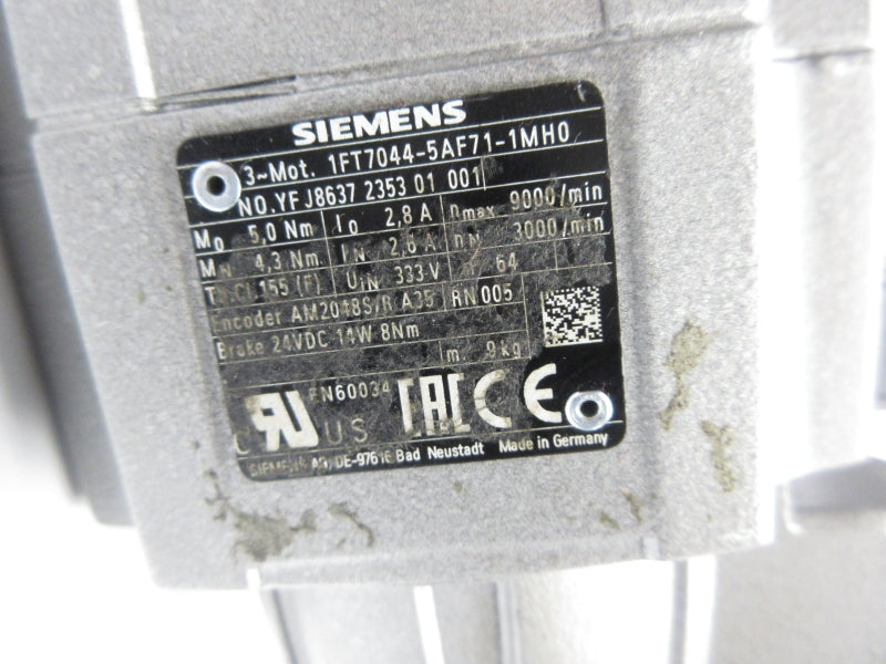 SIEMENS 1FT7044-5AF71-1MH0 333V 2.8A UNMP