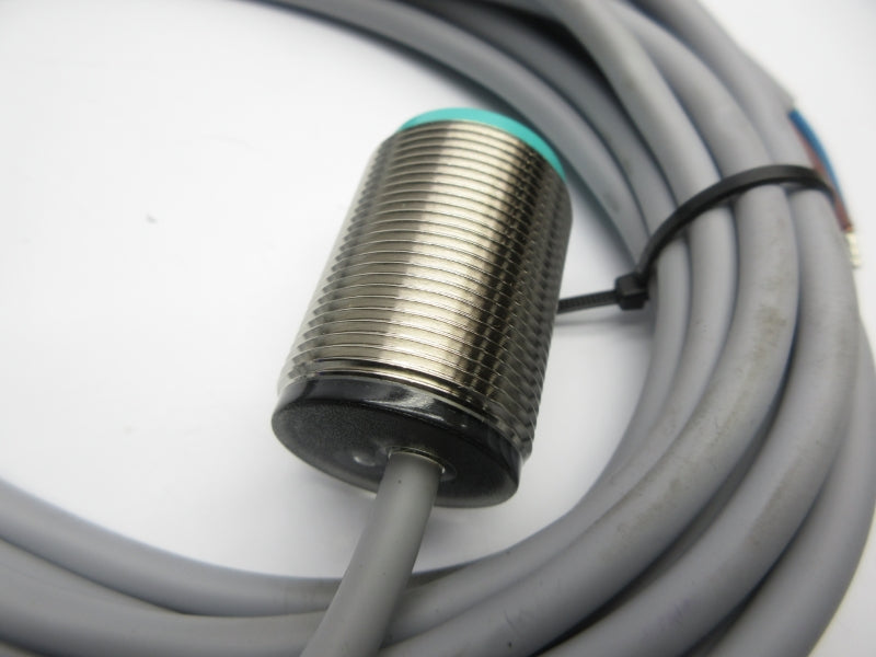 PEPPERL+FUCHS NDP5-30GM-5M 200661 NSNP