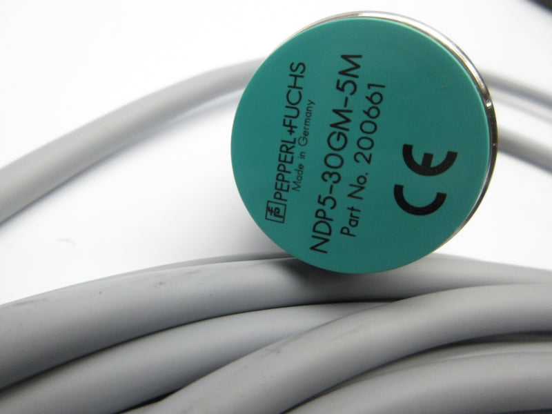 PEPPERL+FUCHS NDP5-30GM-5M 200661 NSNP
