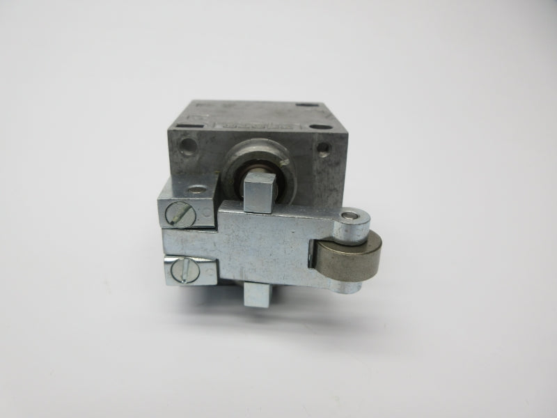 FESTO R-5-1/4B 8996 13.8-145PSI NSNP