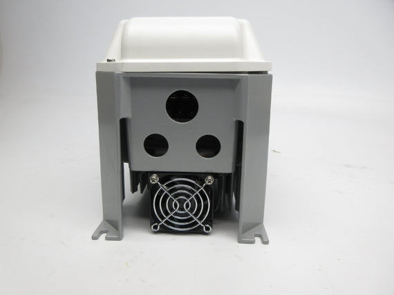 ALLEN BRADLEY 22B-D6P0C104 SER. A F/W 6.02 342-528VAC 7.5A UNMP