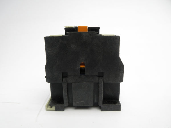 TELEMECANIQUE CA2DN22Y5 660V NSMP
