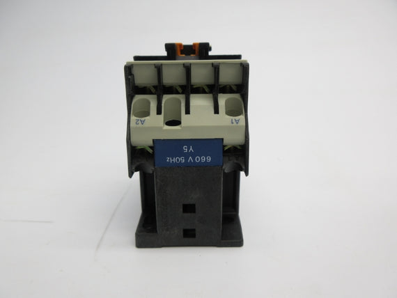 TELEMECANIQUE CA2DN22Y5 660V NSMP
