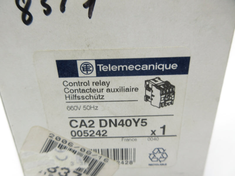 TELEMECANIQUE CA2DN40Y5 660V NSMP