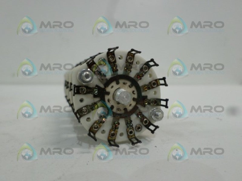CENTRALAB PA-2026 SHORTING STEATITE ROTARY SWITCH NSMP