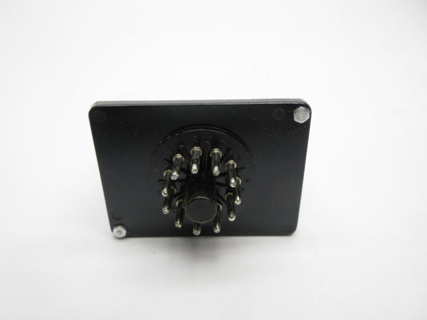 ALLEN BRADLEY 700-HTF22F34A1 SER. A 120VAC 0.2S (BK/YL) NSMP