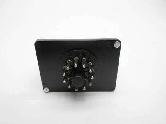 ALLEN BRADLEY 700-HTF22F34A1 SER. A 120VAC 0.2S (BK/YL) NSMP