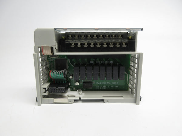 ALLEN BRADLEY 1769-OW8I SER. B F/W 2.1 24VDC 0.1A NSNP