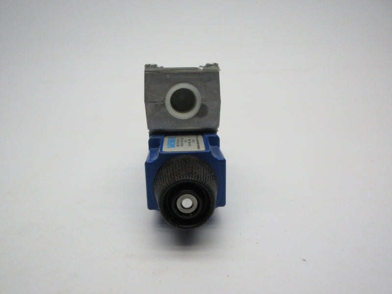 VICKERS DG4V-3-6C-M-W-B-40 685031 110/115-120V 3000PSI NSNP