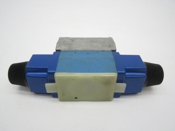 VICKERS DG4V-3-6C-M-W-B-40 685031 110/115-120V 3000PSI NSNP