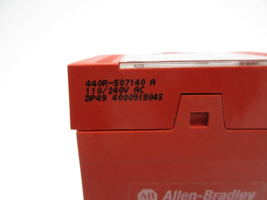 ALLEN BRADLEY 440R-S07140 SER. A 110/240VAC NSNP