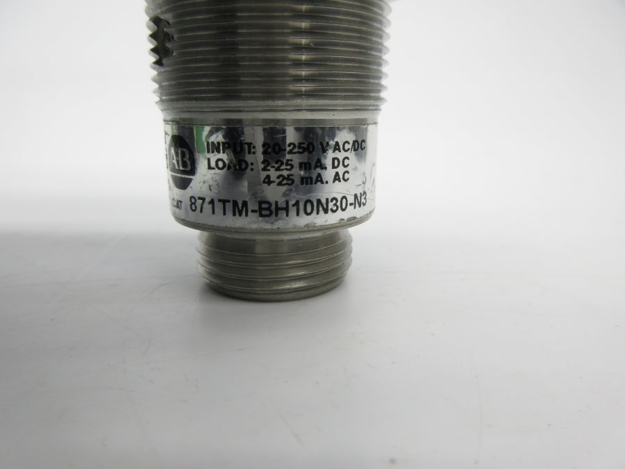ALLEN BRADLEY 871TM-BH10N30-N3 SER. A 20-250VAC/DC NSNP