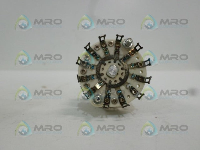 CENTRALAB PA-2021 NON-SHORTING STEATITE ROTARY SWITCH NSMP
