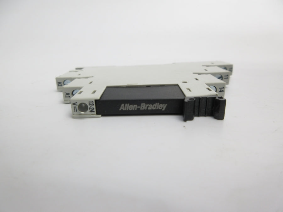 ALLEN BRADLEY 700-HLS1Z24 SER. A 24VDC 2A (PKG OF 10) (WH) NSMP