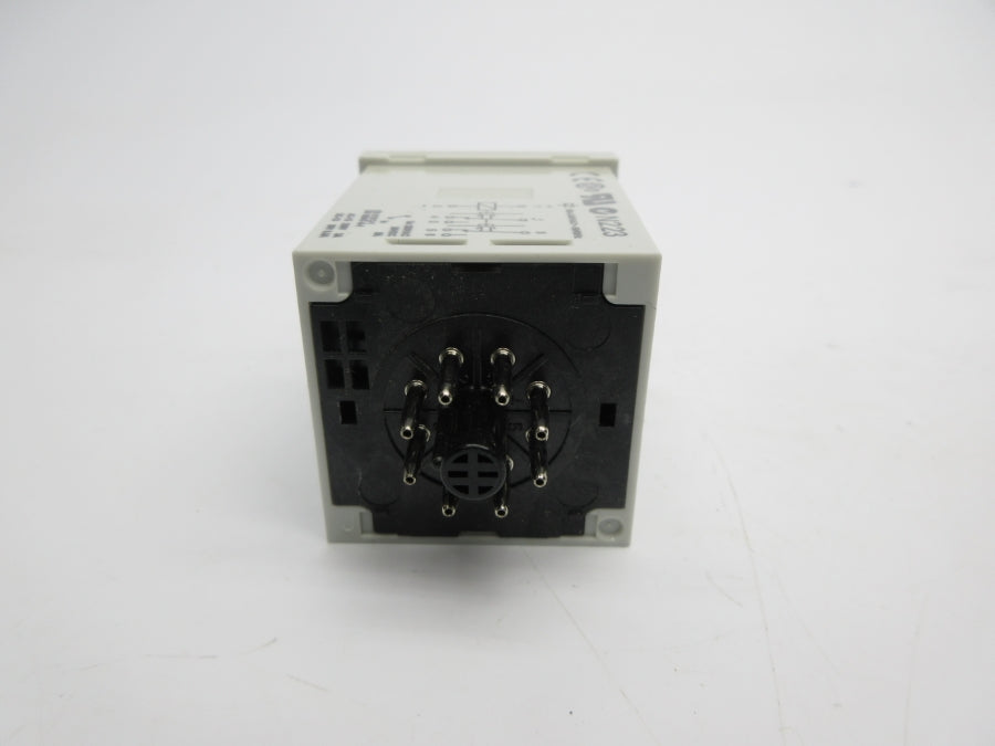 ALLEN BRADLEY 700-HRF72DA18 SER. C 100-240VAC 0.05S-30H NSNP