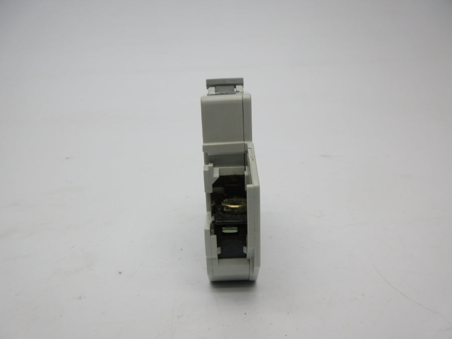 ALLEN BRADLEY 1492-CB1G030 SER. A 277VAC 3A NSNP