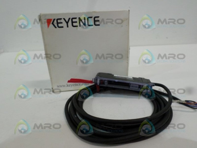 KEYENCE FS-V31P FIBER OPTIC PHOTOELECTRIC AMPLIFIER  NSMP
