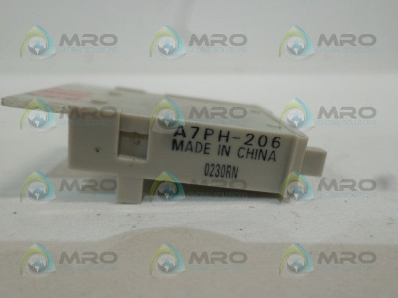 OMRON A7PH-206 THUMBWHEEL SWITCH NSNP