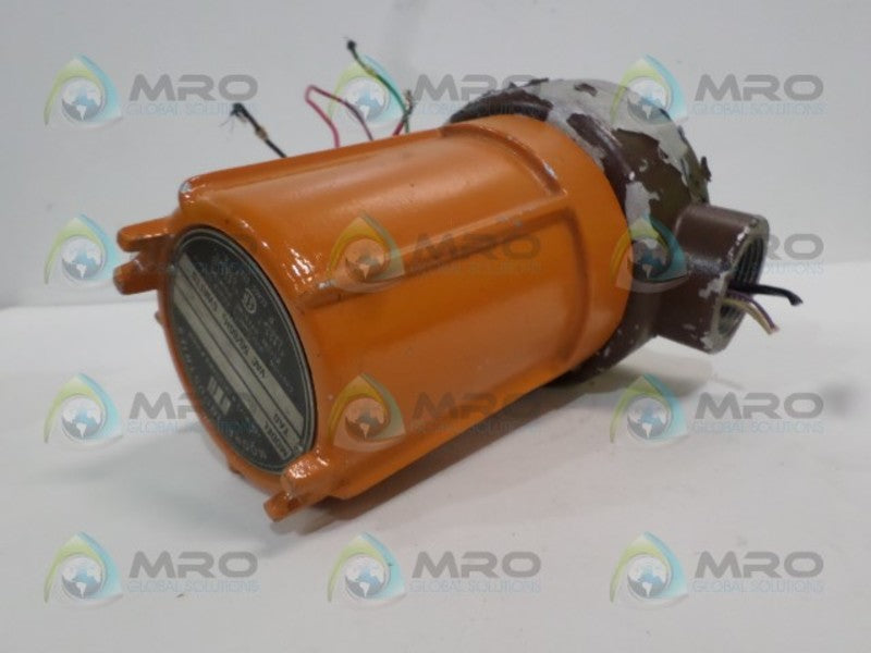 MOORE INDUSTRIES TCA/J-0-10MV/S-X2/117AC/-DD THERMOCOUPLE ALARM UNMP
