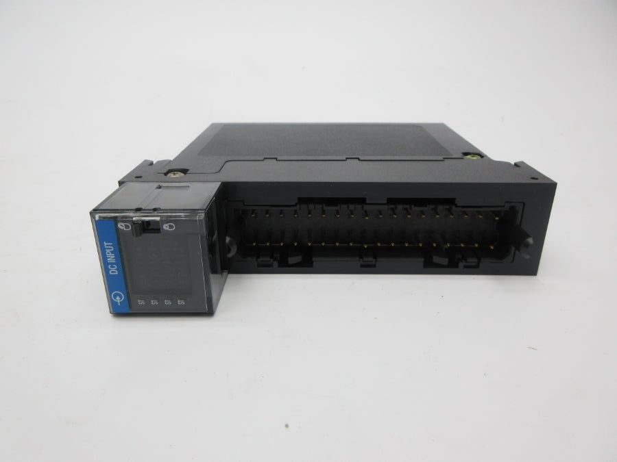 ALLEN BRADLEY 1756-IV32 SER. A F/W 3.2 24VDC REV. E01 NSMP