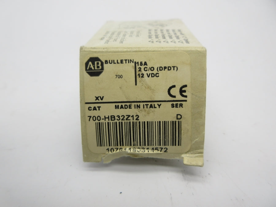 ALLEN BRADLEY 700-HB32Z12 SER. D 12VDC 15A (WH) NSMP