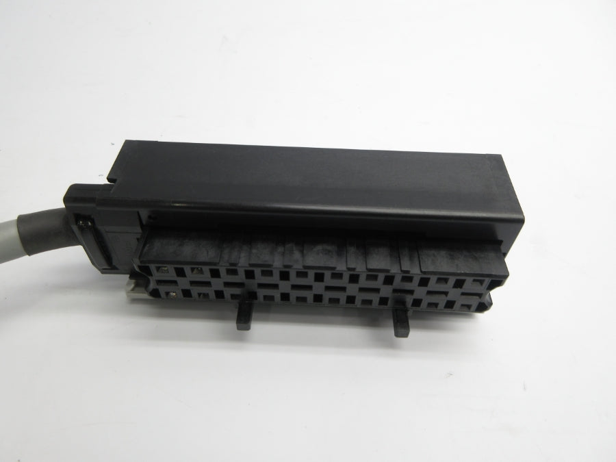 ALLEN BRADLEY 1492-CONCAB005X SER. A 240VAC 12A NSNP