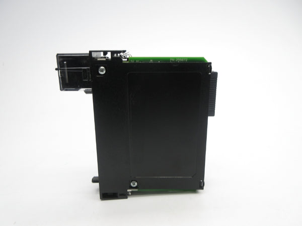 ALLEN BRADLEY 1756-OA16 SER. A F/W 3.003 120/240VAC 0.5A NSNP