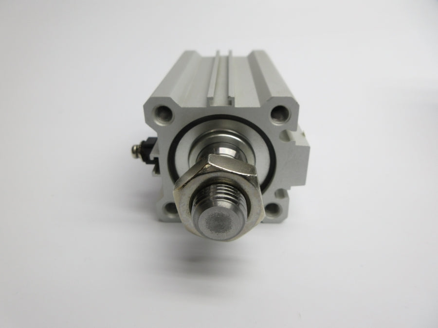 SMC CDQ2A32-50DM 145PSI NSMP