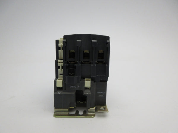 TELEMECANIQUE LC1D4011G7 120V NSNP