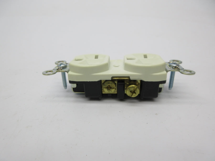 PASS & SEYMOUR 5352-W 125V 20A NSMP