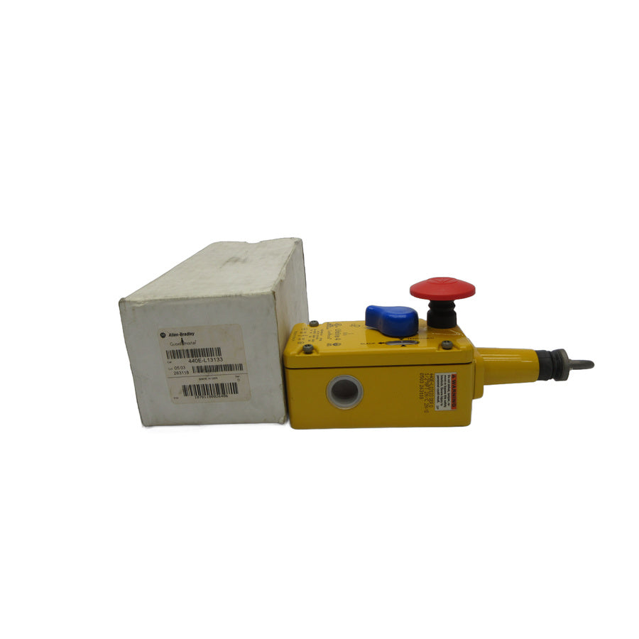 ALLEN BRADLEY 440E-L13133 SER. D NSMP